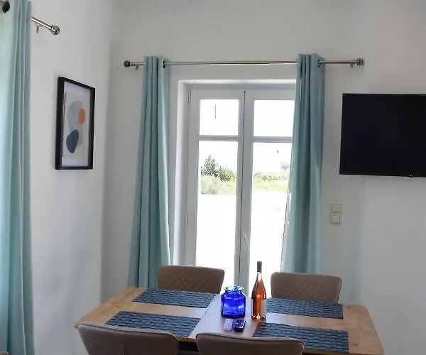 Apartman Lovely View Párosz