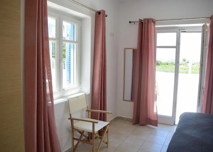 Lovely View * Párosz