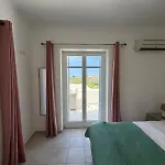 Lovely View パロス島