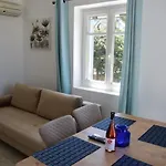 Kaniaris Sunset House 公寓