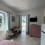Kaniaris Sunset House 公寓