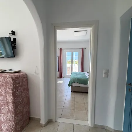Kaniaris Sunset House