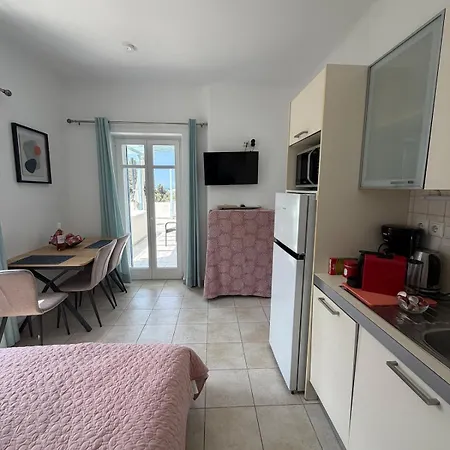 Kaniaris Sunset House Апартаменты *